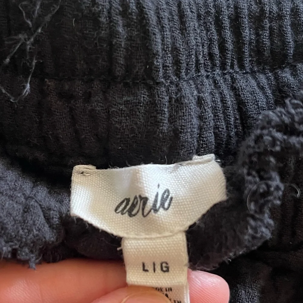 Aerie High Waist Black Shorts - Picture 4 of 4